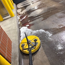 Transformative-Commercial-Concrete-Cleaning-for-a-Local-Spokane-Bank- 2
